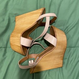 Steve Madden Wedges